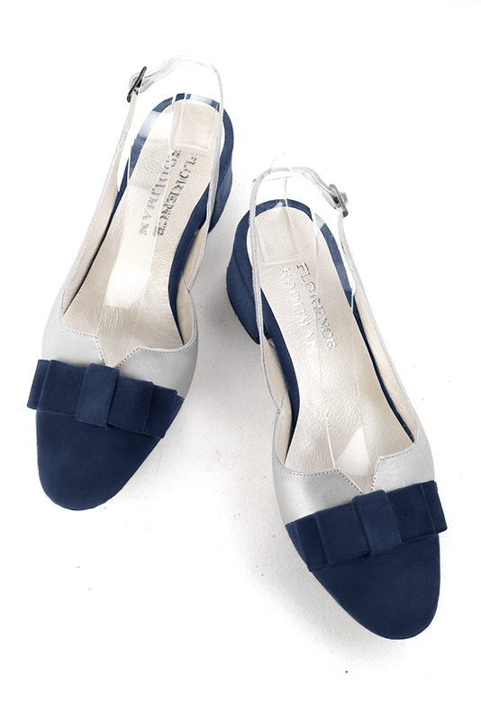 Navy blue and light silver women's open back shoes, with a knot. Round toe. Low flare heels. Top view - Florence KOOIJMAN